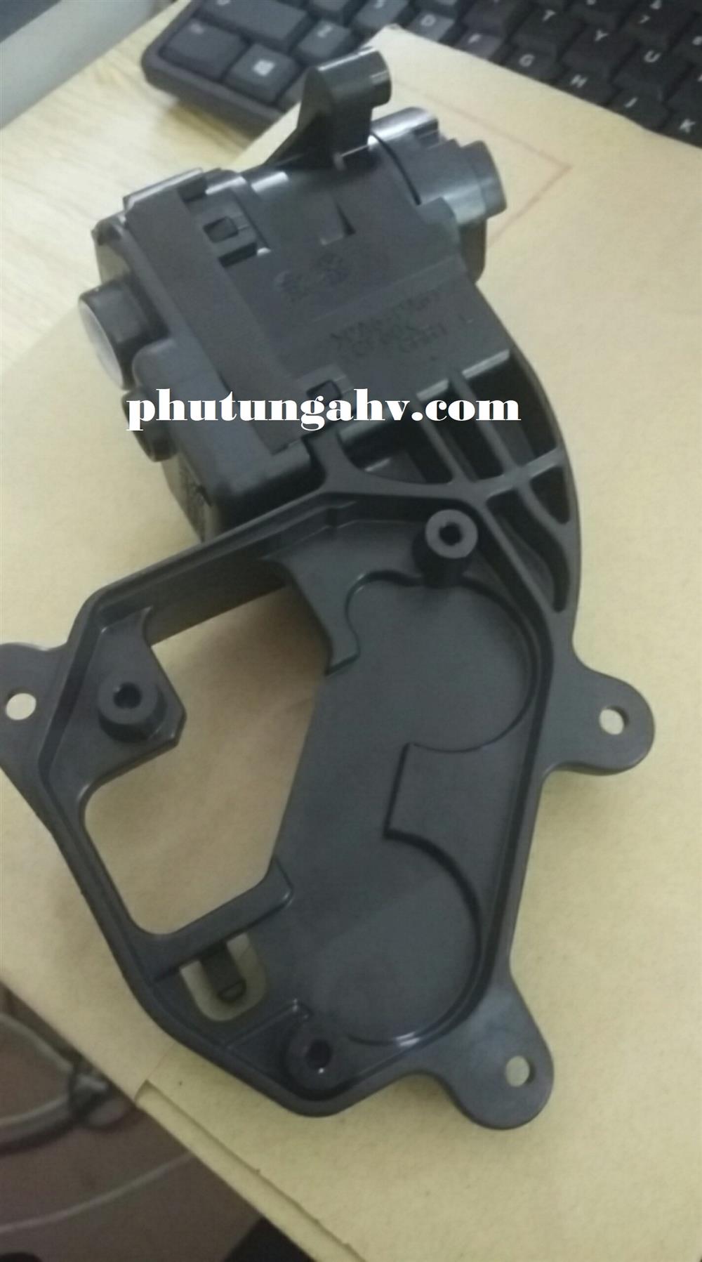 Mô tơ điều khiển gập kính chiếu hậu, bên trái actuator(L) Mazda 6